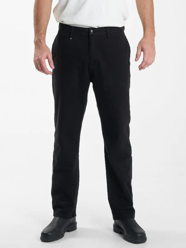 Minimal Thrills Work Chino - Black